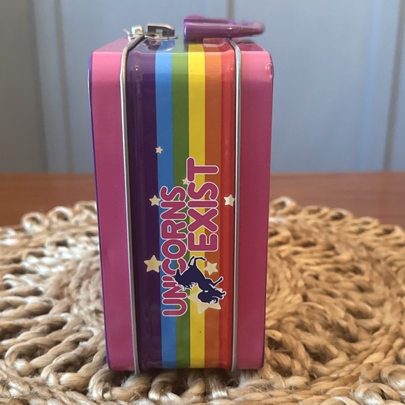 I Believe in Unicorns Lunch Box - Metal Embossed Rainbows Tin Discontinued Model - Picture 3 of 11